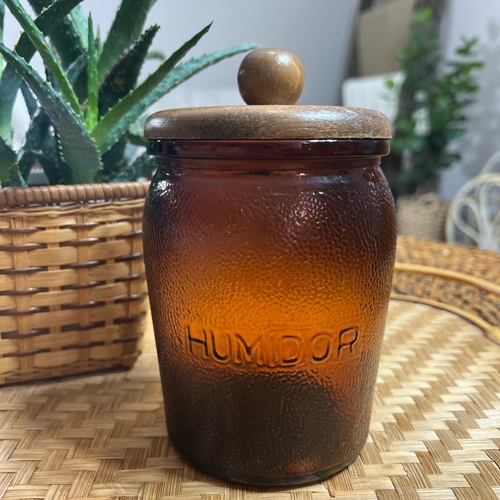 Vintage Pebbled Amber Glass Humidor with Wooden Lid